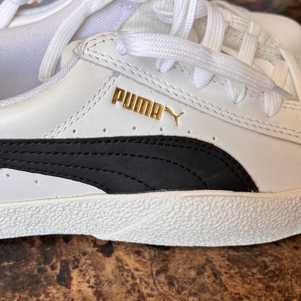 Pumas Size 7.5